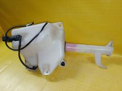 Бачок омывателя на Mitsubishi Grandis NA4W 4G69 Фото 3