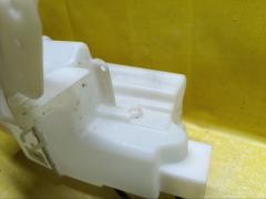 Бачок омывателя 28910-JG400 на Nissan X-Trail NT31 MR20DE Фото 9