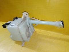 Бачок омывателя на Toyota Corolla Fielder NZE144G 1NZ-FE 85315-13080