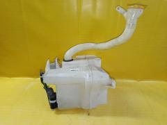 Бачок омывателя на Subaru Legacy Wagon BR9