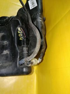 Бачок омывателя A2048600360 на Mercedes-Benz C-Class W204.241 Фото 5