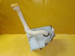 Бачок омывателя на Subaru Legacy Wagon BR9 Фото 2