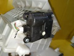 Мотор печки на Nissan Bluebird Sylphy QG10 Фото 4