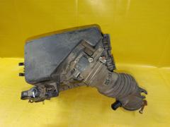 Корпус воздушного фильтра на Toyota Corolla Fielder NZE144G 1NZ-FE 17700-21180  17700-21181