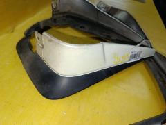 Брызговик на Nissan Bluebird Sylphy QG10 Фото 4