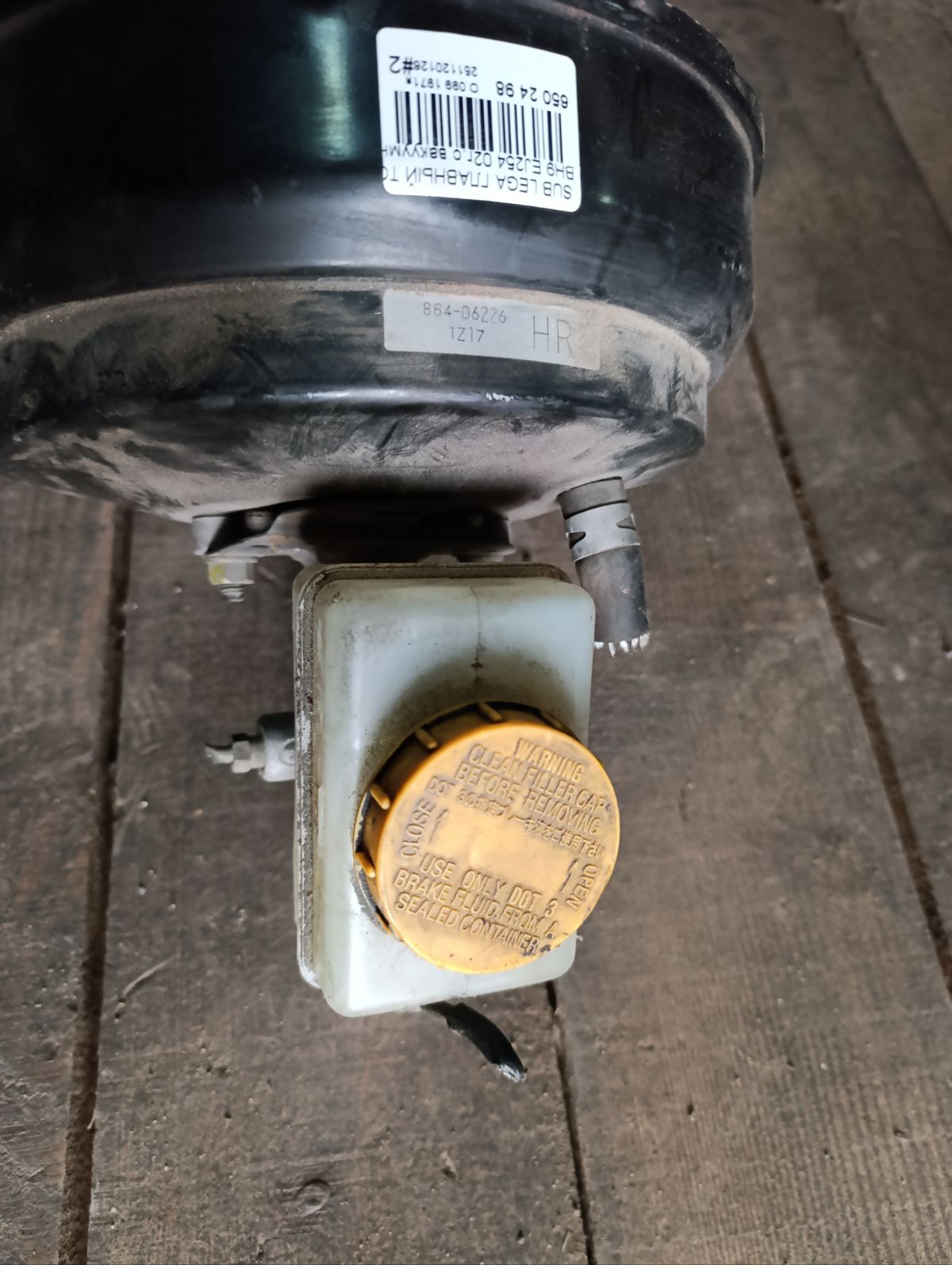 Главный тормозной цилиндр на Subaru Legacy Lancaster BH9 EJ254 Фото 21