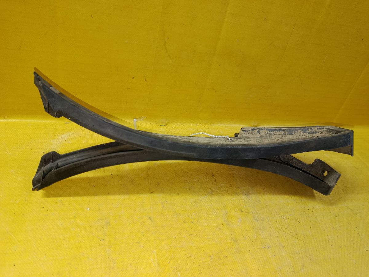 Подкрылок 52153-44090, 52152-44090 на Toyota Ipsum ACM21W 2AZ-FE Фото 4