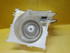 Мотор печки на Nissan X-Trail NT30 Фото 6