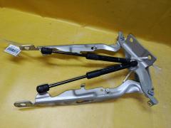 Крепление капота на Volvo S60 FS Фото 3