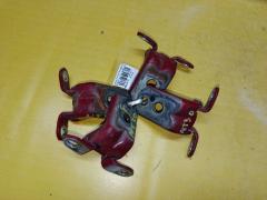 Петля двери шарнирная на Nissan X-Trail NT30 Фото 2