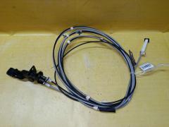 Тросик багажника на Nissan Bluebird Sylphy QG10