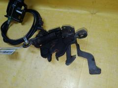 Тросик капота на Nissan Ad Van VHNY11 Фото 3