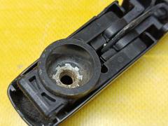 Держатель дворника 85241-13090 на Toyota Corolla Fielder NZE144G Фото 4