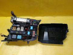 Блок предохранителей на Toyota Corolla Fielder NZE144G 1NZ-FE Фото 4
