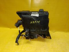 Блок предохранителей на Mitsubishi Grandis NA4W 4G69 Фото 3