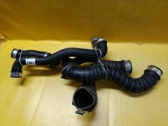 Патрубок интеркуллера на Mercedes-Benz C-Class W204.241 271.950