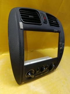 Блок управления климатконтроля на Mazda Familia S-Wagon BJ5W ZL-VE Фото 3