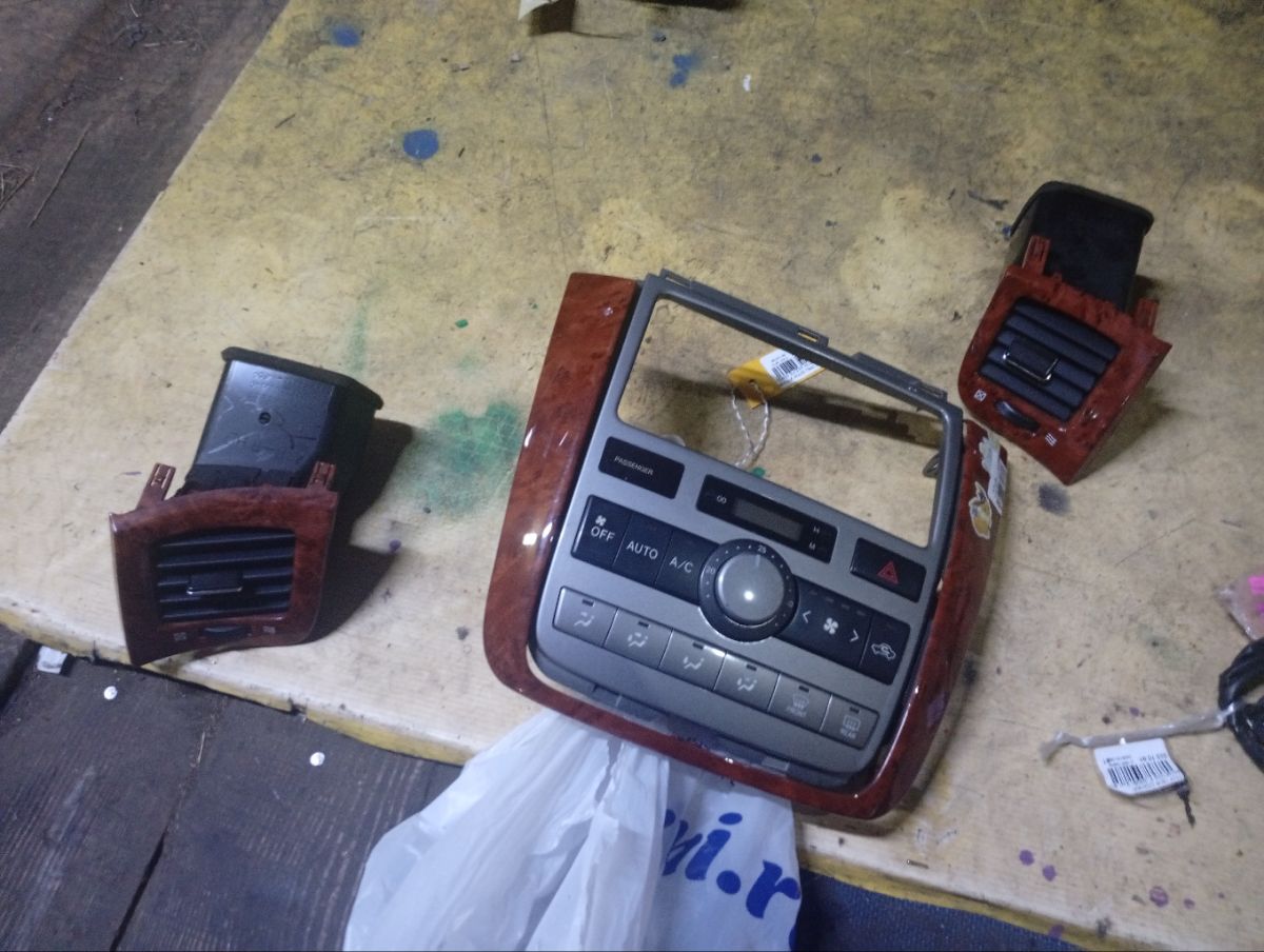 Блок управления климатконтроля 55900-44230 на Toyota Ipsum ACM21W 2AZ-FE Фото 9