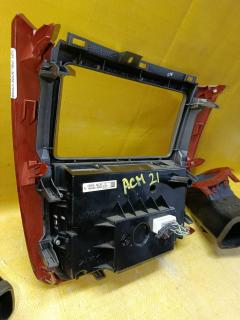 Блок управления климатконтроля 55900-44230 на Toyota Ipsum ACM21W 2AZ-FE Фото 8