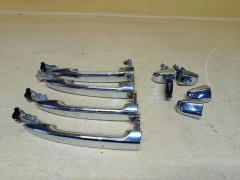 Ручка двери на Toyota Noah AZR65G