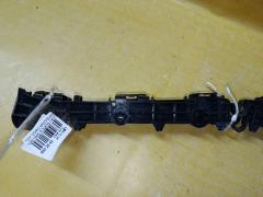 Крепление бампера 52576-13070, 52575-13070 на Toyota Corolla Fielder NZE164G Фото 6