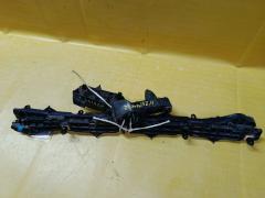 Крепление бампера 52575-13060, 52576-13060, 52563-13030, 52562-13060 на Toyota Corolla Fielder NZE144G Фото 7