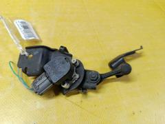 Датчик регулировки наклона фар на Honda Accord CU2, Переднее расположение