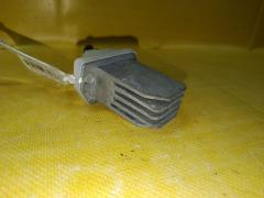 Регулятор скорости мотора отопителя на Nissan Liberty RM12 QR20DE 27761-70T01  27761-70T02  27761-70T03  73533-FE000