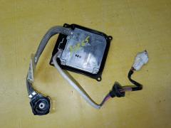 Блок розжига ксенона 85967-52030 на Toyota Noah AZR65G Фото 2