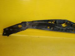 Защита замка капота 71129-TL0 на Honda Accord CU2 K24A Фото 5