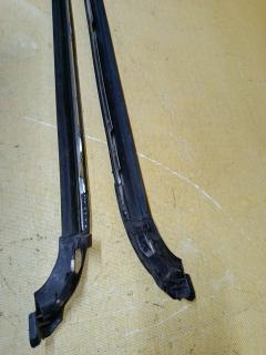 Молдинг стекла на Toyota Ipsum ACM21W Фото 8