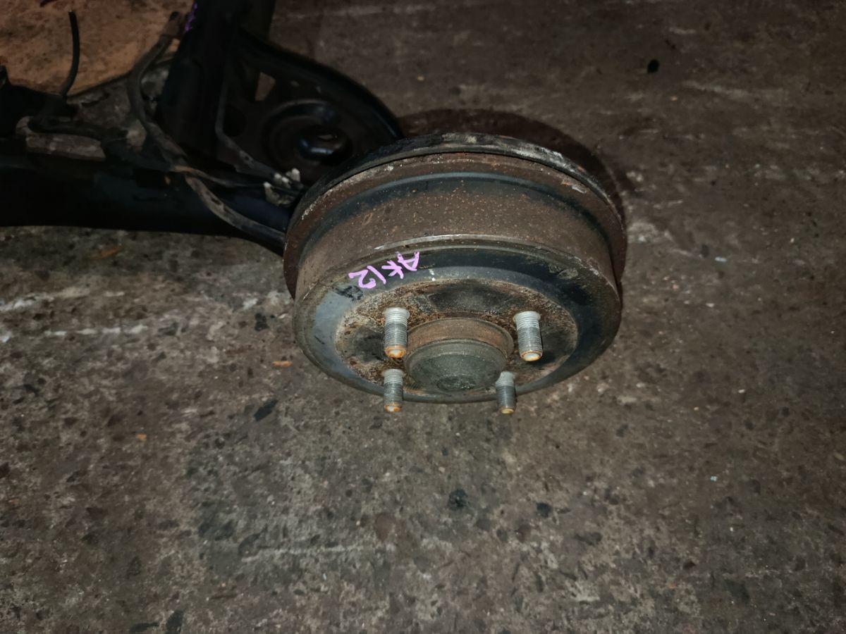 Балка подвески на Nissan March AK12 CR12DE Фото 2