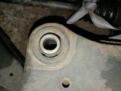 Балка подвески на Mitsubishi Grandis NA4W 4G69 Фото 7