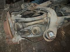 Балка подвески на Mercedes-Benz C-Class Station Wagon S203.246 271.946 Фото 17