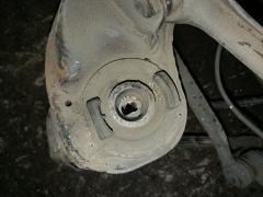 Балка подвески на Mercedes-Benz C-Class Station Wagon S203.246 271.946 Фото 4