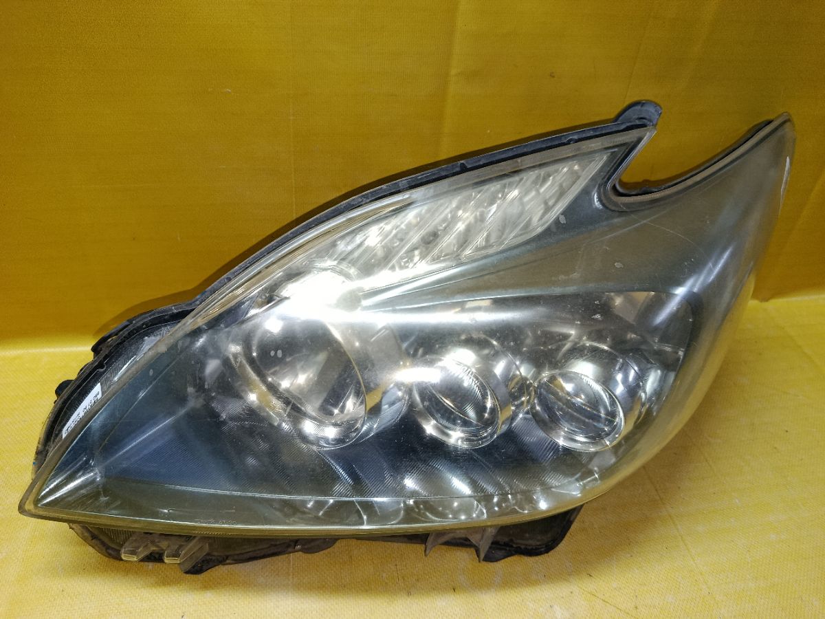 Фара 47-30 47-30,212-11P6-LDEM7 L на Toyota Prius ZVW30 Фото 5