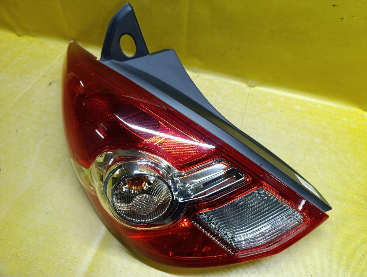 Стоп P7511 P7511,931.NS1925L, P4086L на Nissan Tiida C11 Фото 14