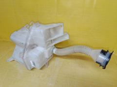 Бачок омывателя на Toyota Estima ACR50W Фото 2