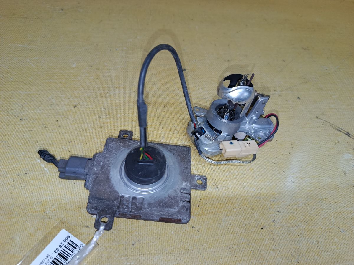 Блок розжига ксенона на Honda Mobilio GB1 Фото 1