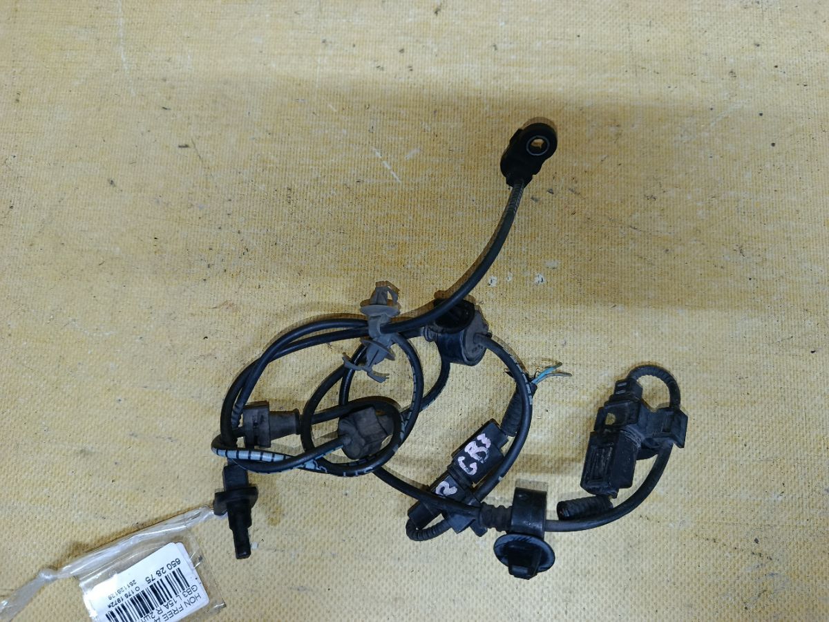 Датчик ABS на Honda Freed GB3 L15A Фото 1