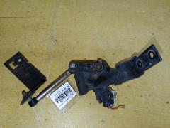 Датчик регулировки наклона фар на Nissan Tiida C11, Заднее расположение