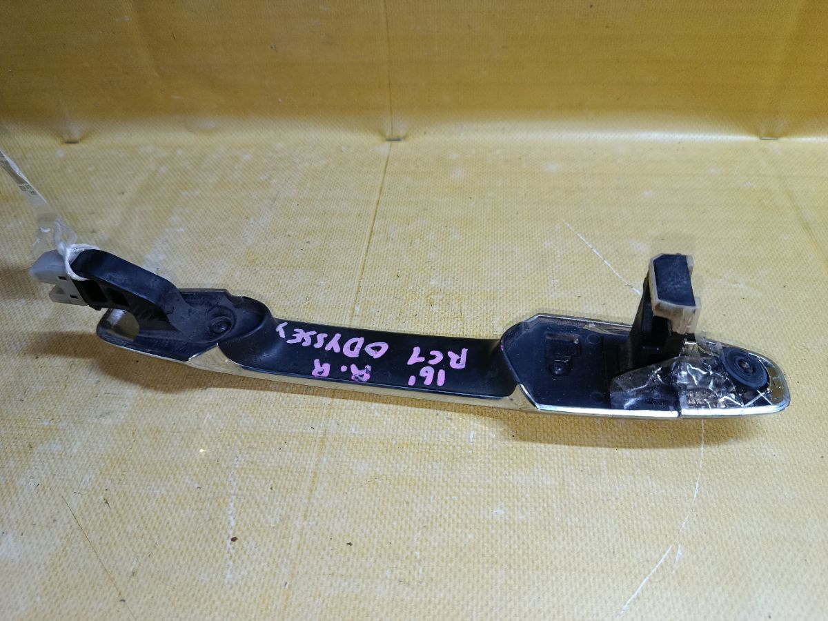 Ручка двери на Honda Odyssey RC1 Фото 3