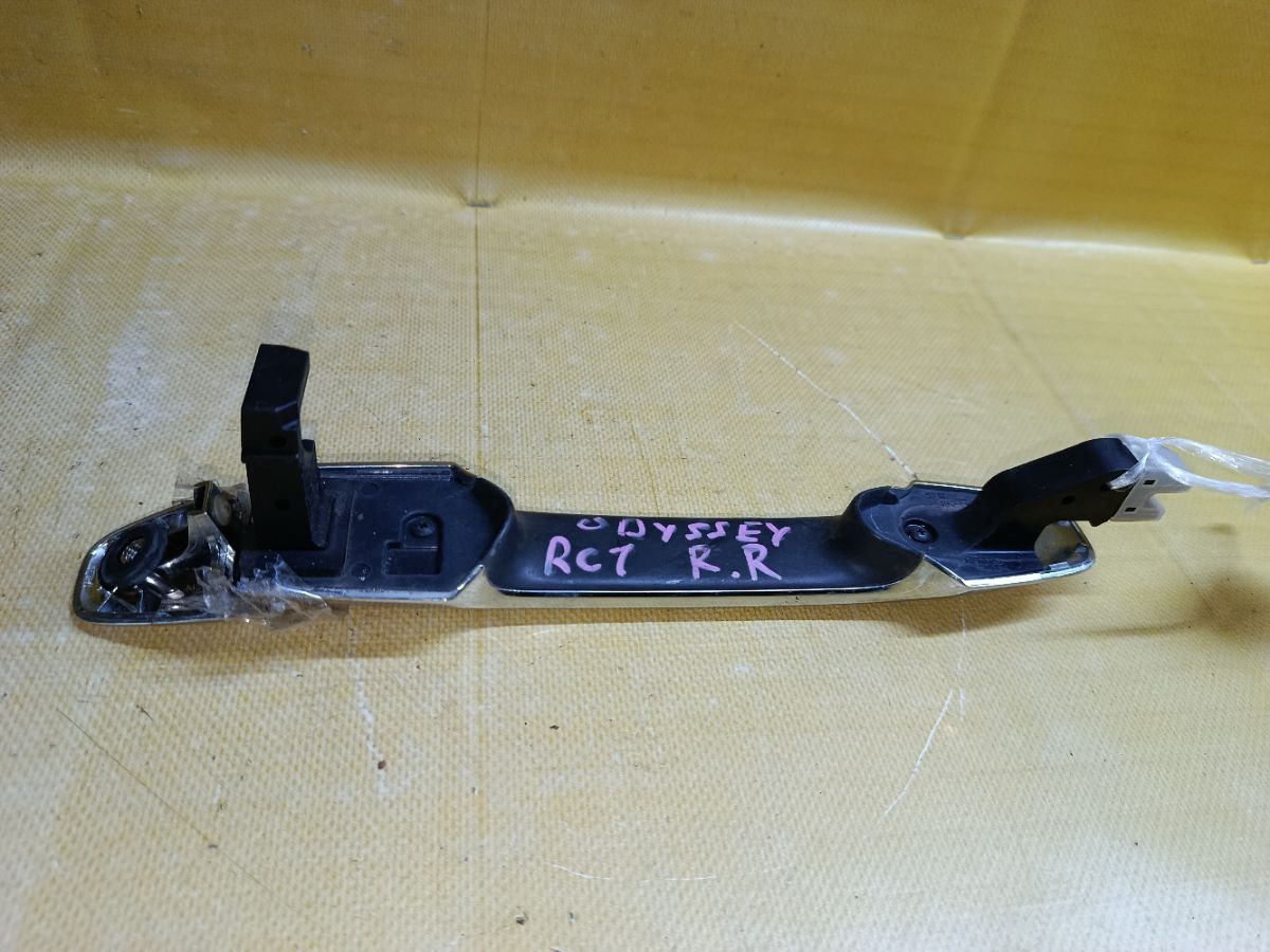 Ручка двери на Honda Odyssey RC1 Фото 3