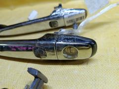 Ручка двери на Toyota Voxy ZRR70G Фото 4