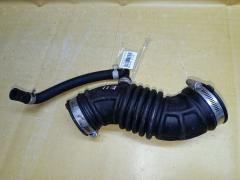 Патрубок воздушн.фильтра на Nissan Note E11 HR15DE 16578 ED000  16578 ED00A