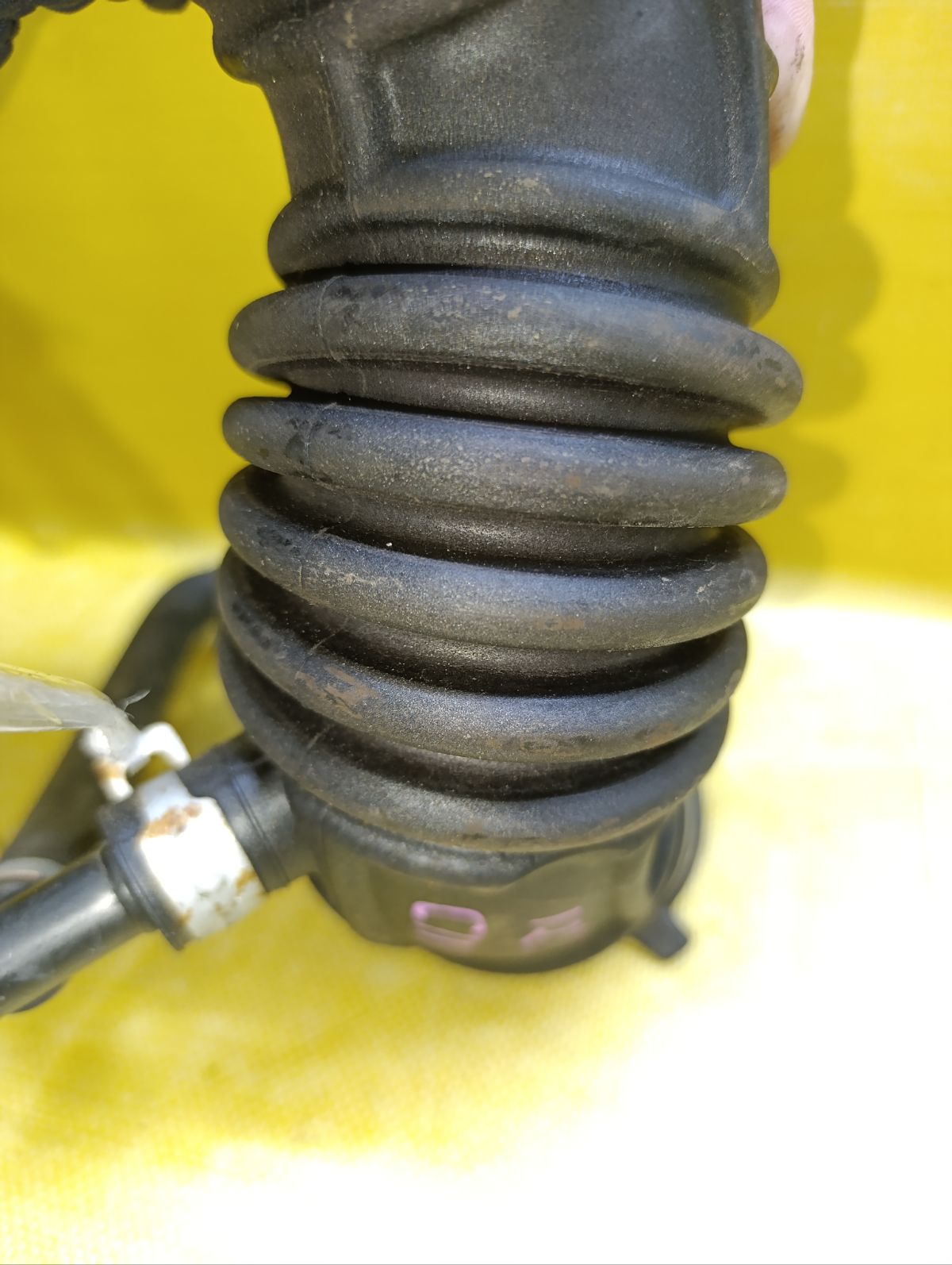 Патрубок воздушн.фильтра 16578 ED000, 16578 ED00A на Nissan Tiida C11 HR15DE Фото 5