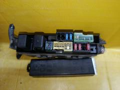 Блок предохранителей на Nissan Cube YZ11 HR15DE Фото 2