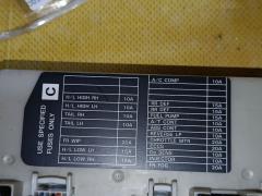 Блок предохранителей на Nissan Cube YZ11 HR15DE Фото 4