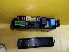 Блок предохранителей на Nissan Tiida C11 HR15DE Фото 2