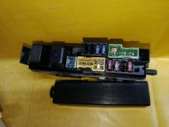 Блок предохранителей на Nissan March AK12 CR12DE Фото 2